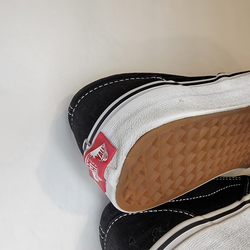 Vans Off The Wall Black & White Slip On Sneaker Size Men's 8 (Women's 9.5) - Picture 13 of 13